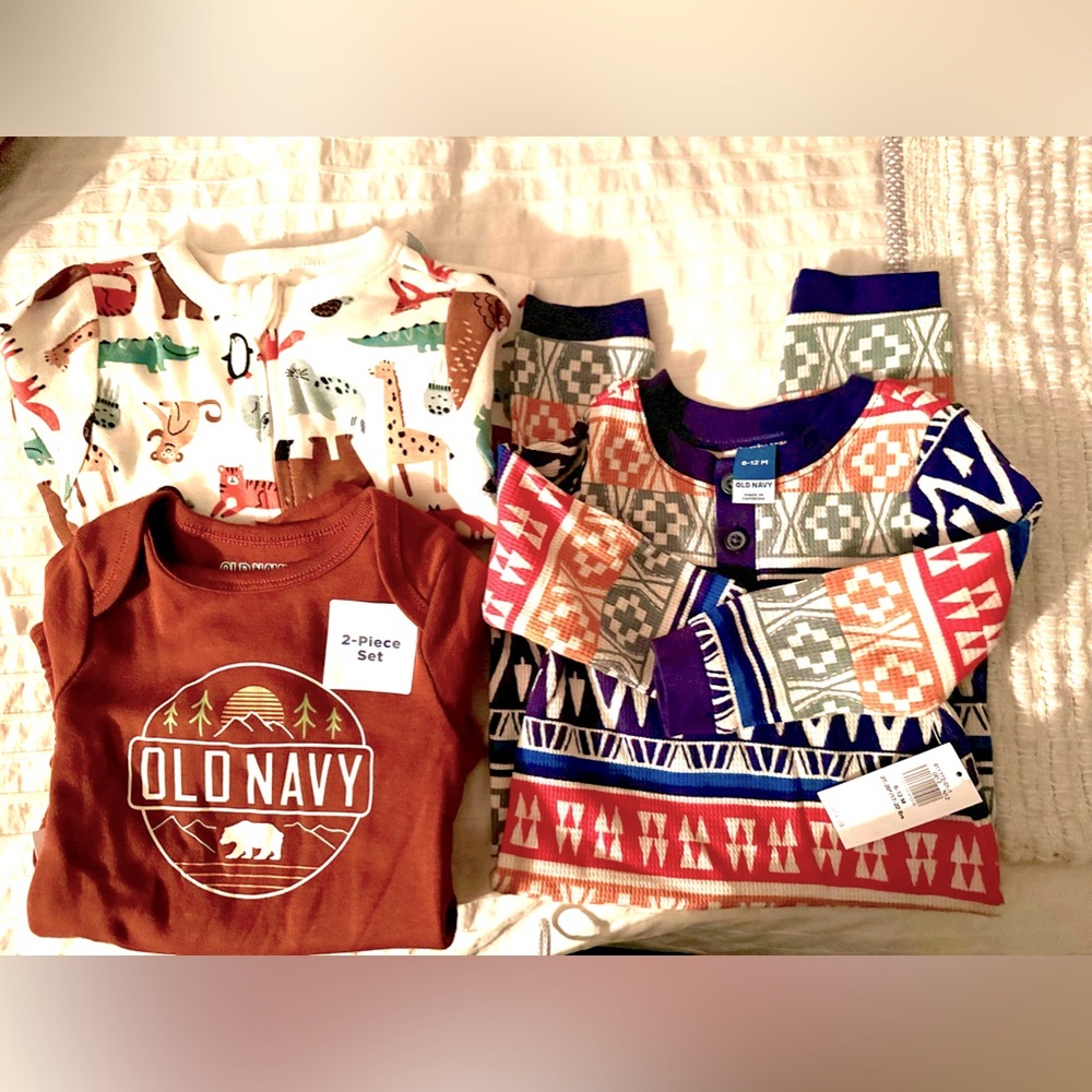 NWT Bundle: 4 pc Old Navy Baby wilderness Fall set 3-12 months unisex